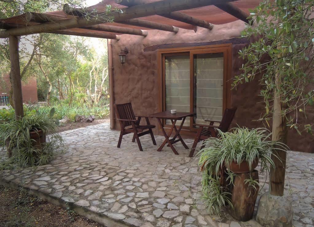 Hôtel Tikal Boungalows à Malcocinado  Extérieur photo