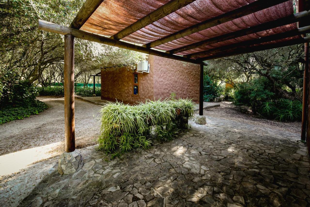Hôtel Tikal Boungalows à Malcocinado  Extérieur photo