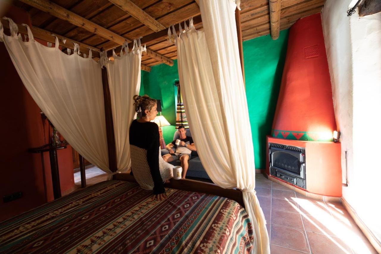 Hôtel Tikal Boungalows à Malcocinado  Extérieur photo
